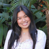 Portrait of Hannah Yu